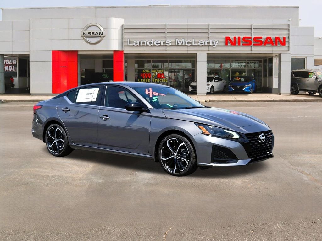 2026 Nissan Altima 2.5 SR in Gun Metallic — front three-quarter view