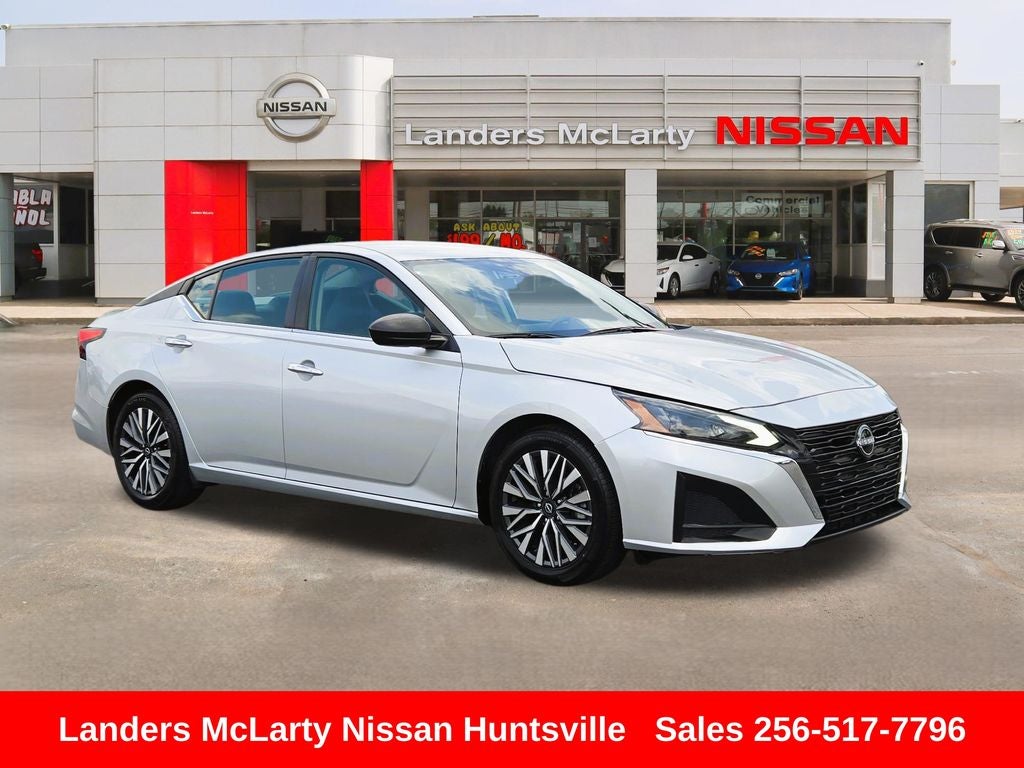 2024 Nissan Altima 2.5 SV in Brilliant Silver Metallic — front three-quarter view