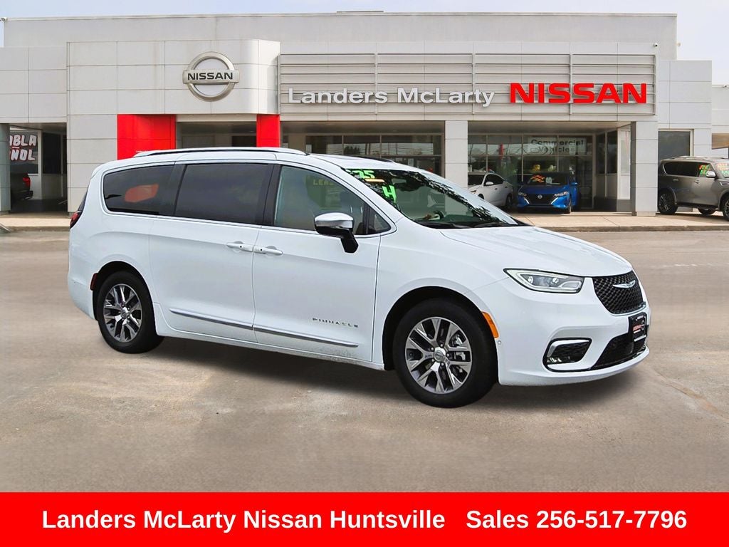 2025 Chrysler Pacifica Hybrid Pinnacle in Bright White Clearcoat — front three-quarter view
