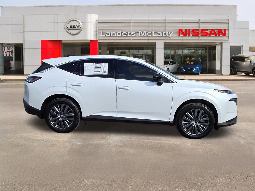2026 Nissan Murano — side profile view