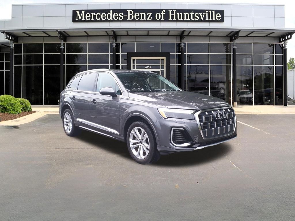 2025 Audi Q7 55 Premium Plus quattro in Samurai Gray Metallic — front three-quarter view